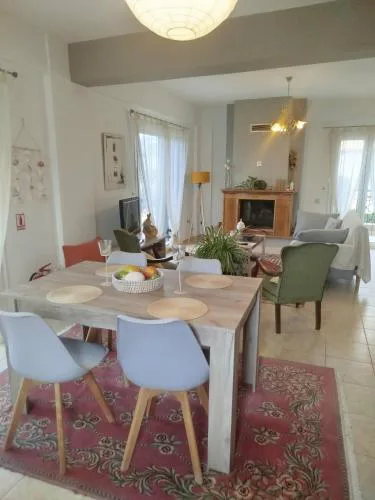 Paulina's House