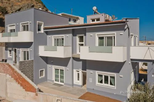 Giannis apartments