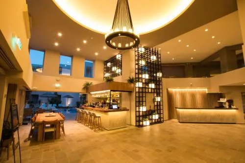 Parasol Luxury Hotel & Suites Adults Only