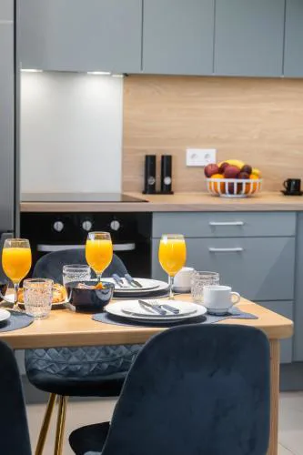 Asmira Apartments