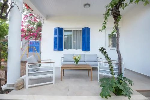 Velanidia House