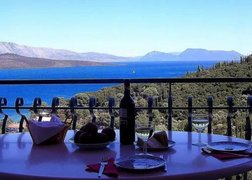 Villa del Arte, amazing sea view, 300m from the beach