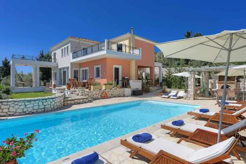 Villa Drepanou Bay