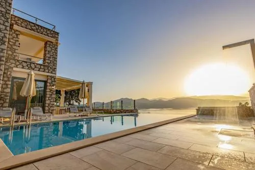 Villa Regina, with superb views