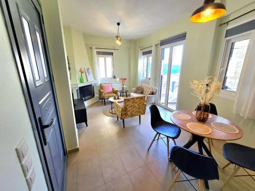 Cosy Lamprini APT
