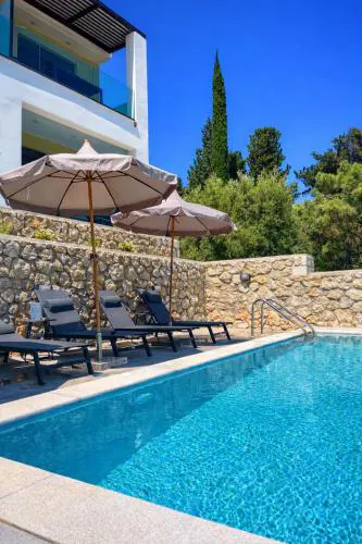 Irida luxury maisonette