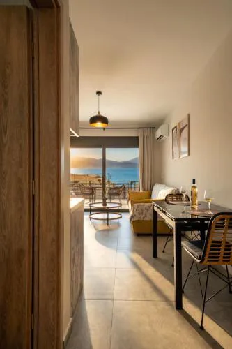 Poseidon Sea View Apartments - Sea, Lake
