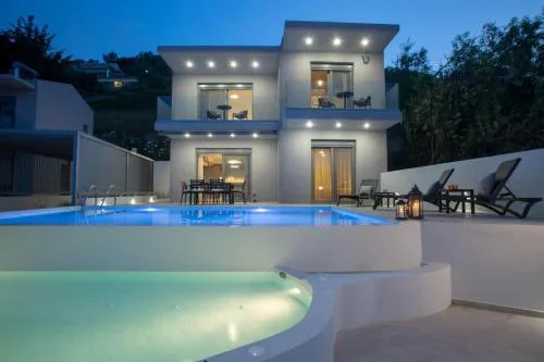 Aloft Luxury Villas Lefkada - Heated pool Lefkia Villa
