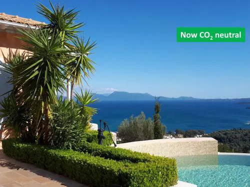 Holiday Home Die Drei Grazien- luxuriöse Villa mit eigenem Pool by Interhome