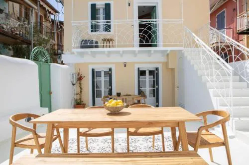 Angestrale Traditional Residence