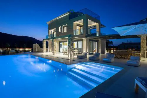 Aquamarina Villas