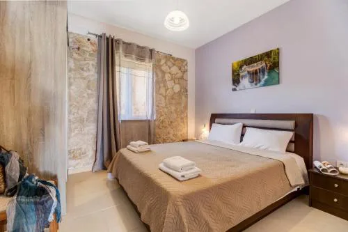 Gkountis stone apartment 4