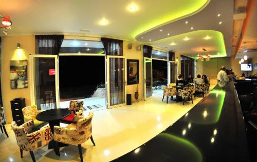 Dionysos Luxury Apartments