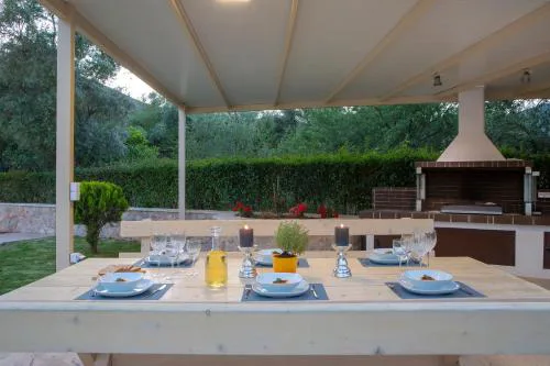 KTENA RESIDENCE-Ktena Accomodation