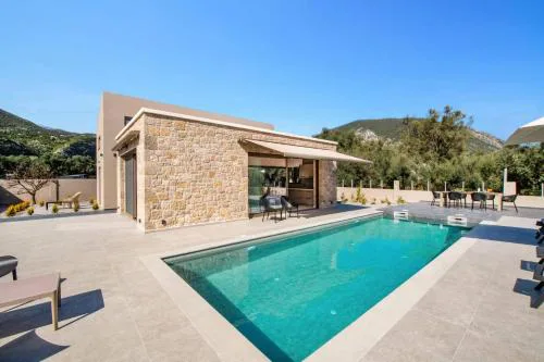 Villa Anthelia by Villa Plus