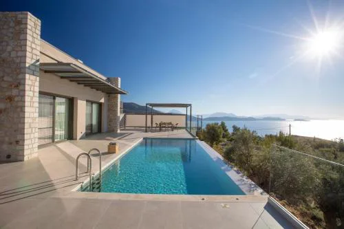Brand new High-end villa Solar