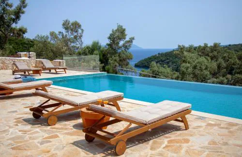 Villa Dara and Todd
