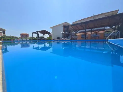 Amarandos Inn