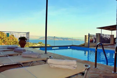 KALAMI SUNLIGHT by Sealand Villas
