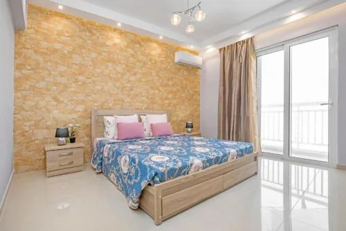 5- Luxury suite for 4 in the most central part of Rhodes!