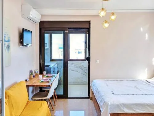 7-Modern city center studio with sea view!
