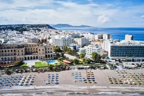 AQUAMARE CITY and BEACH