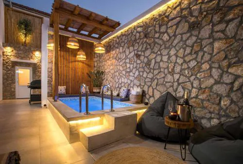 Demar luxury villa