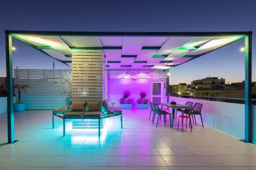 Groovy & Cozy APT with Private Seaview Rooftop Terrace