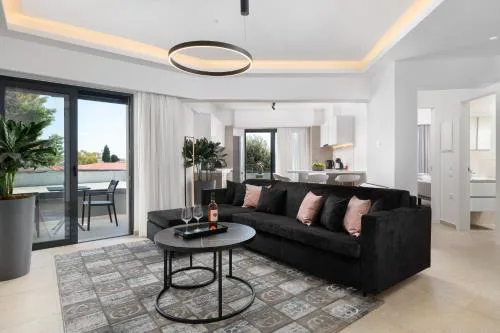 K Luxury Apartment