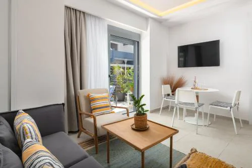 Karibu Inn w/ Private Parking