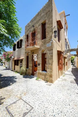 Kolonaki Corner