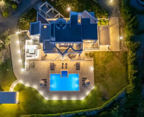 Monte Smith Luxury Villas