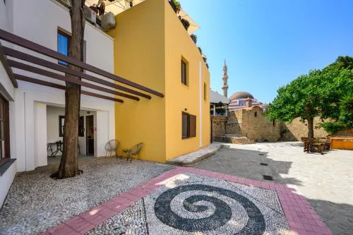 Mulberry Apartments