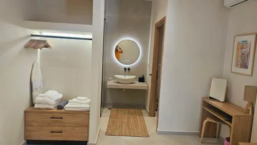 OASIS Central 007