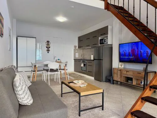 Polikseni Apartment Orfanidou