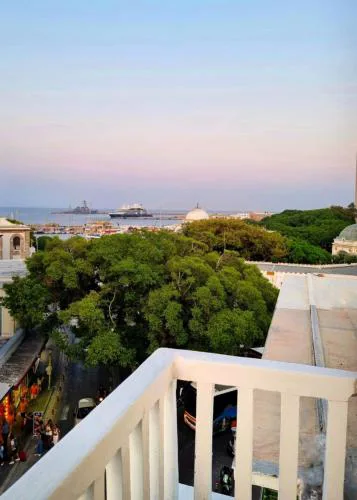 Rhodes Port Stories