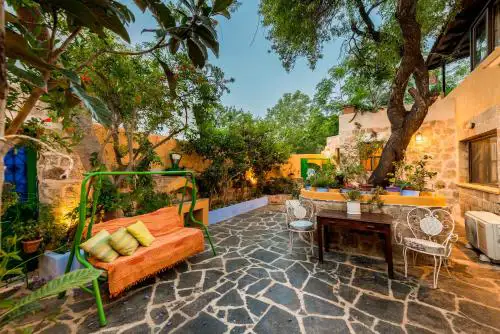 Secret Garden - Old Town