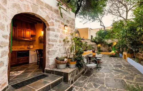 Secret Garden - Old Town - Couples Studio