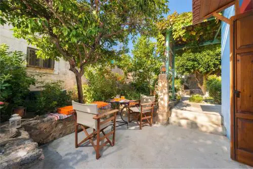 Serene House,Beautiful Garden in Old Town