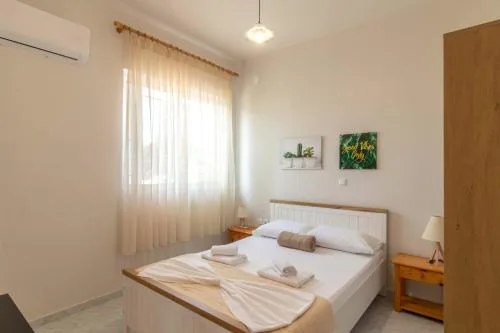 Beachside Apartment-2