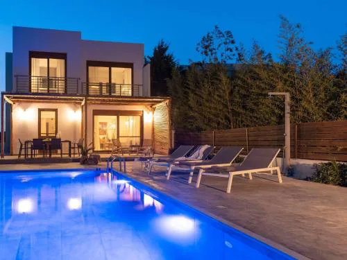 Holiday Home Haus in Afantou - Privater Parkplatz und Pool by Interhome