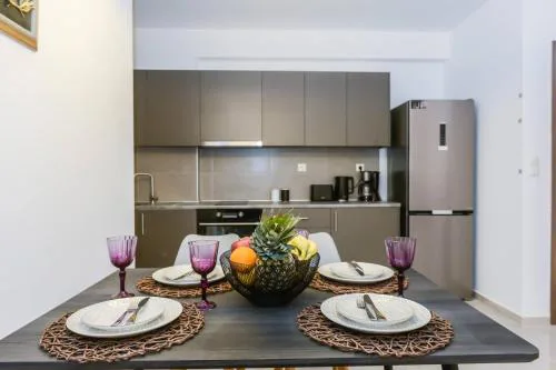 Katerina & Stefanos Family apartments