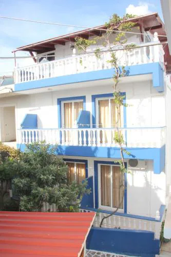Nikos Studios Meltemi Family Suite Penthouse
