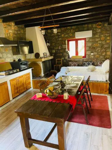Thomas house