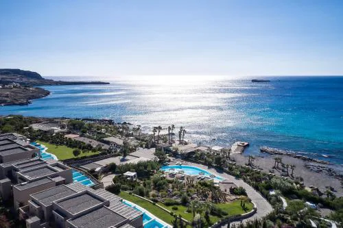 Aquagrand Artistic Luxury Beach Resort - Adults Only