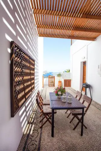 Villa Thalassa Suites 3 Modern Comfort Traditional Greek Charm
