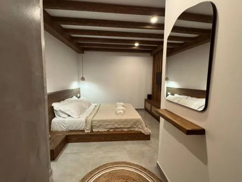 Aurora Seaside Luxury Suite