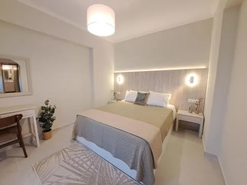 Finikas Apartment R002