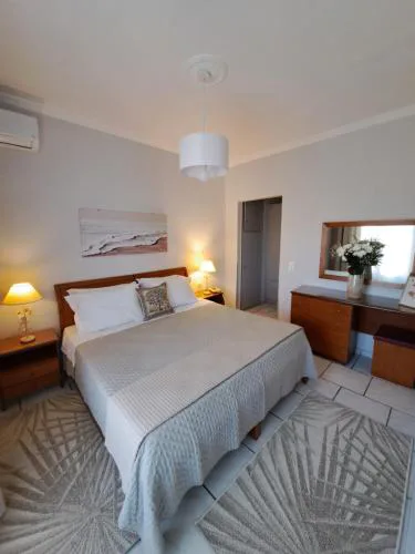 Finikas Apartment R207