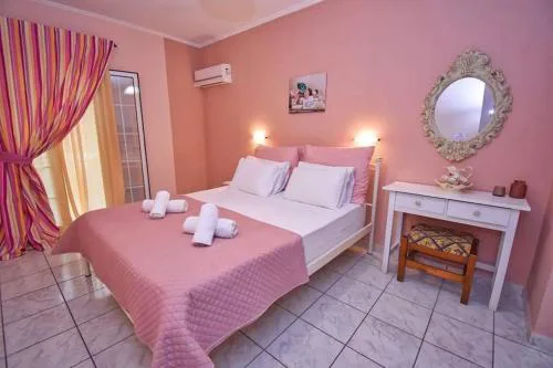 Anna Studios near the beach